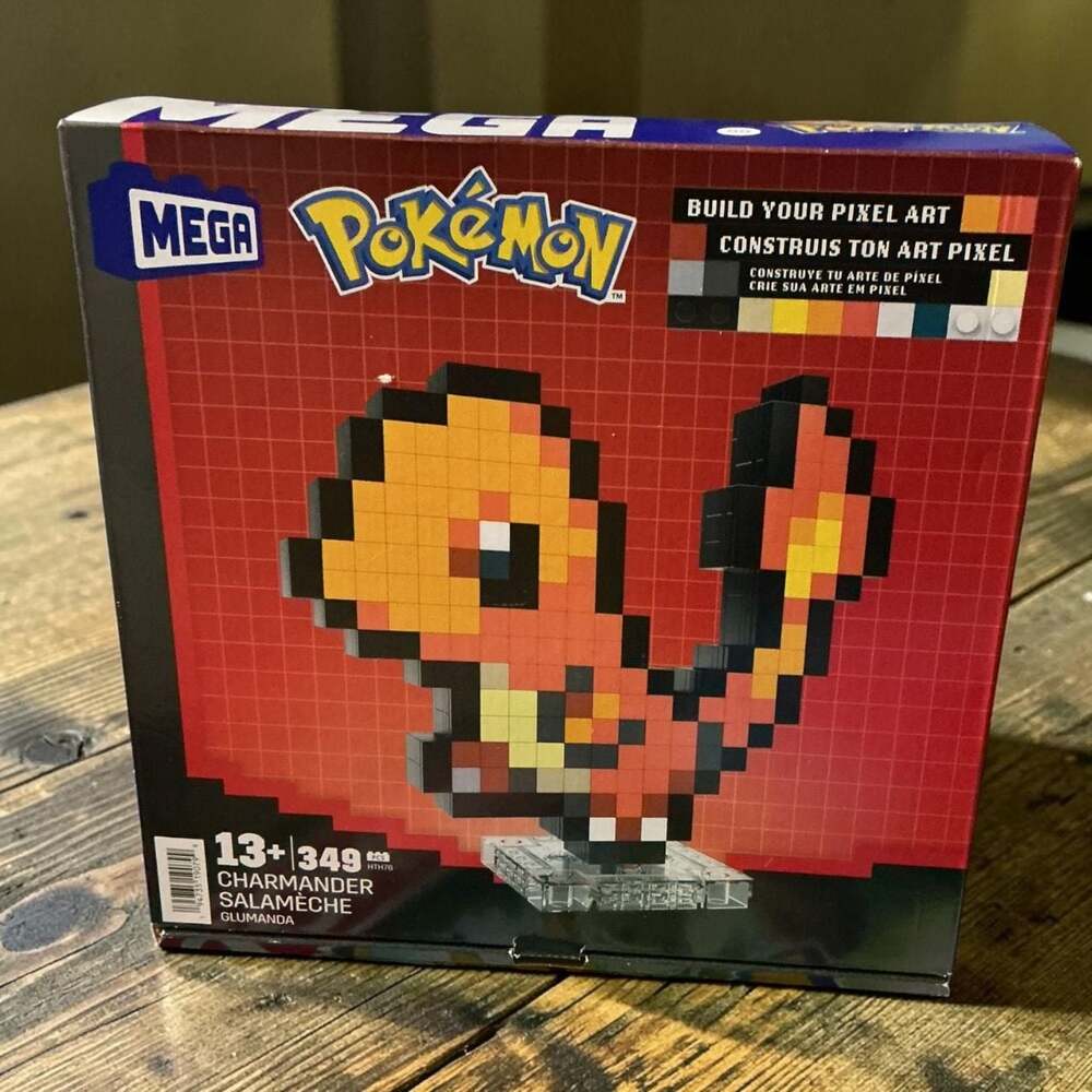 NIB MEGA Pokémon Charmander Pixel Art Building Toy Set (349 Pieces, HTH76)